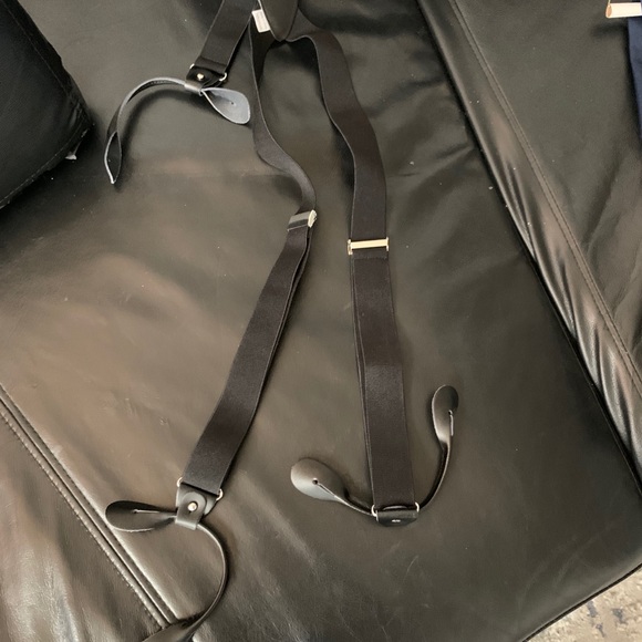 Berragamo Soho Madison Blue Tuxedo set w/accessori - Picture 11 of 14